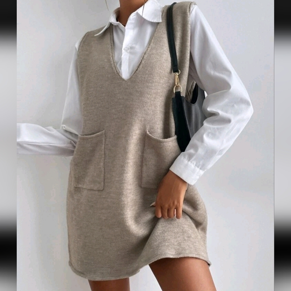 Beige Sleeveless Knit Dress with Pockets